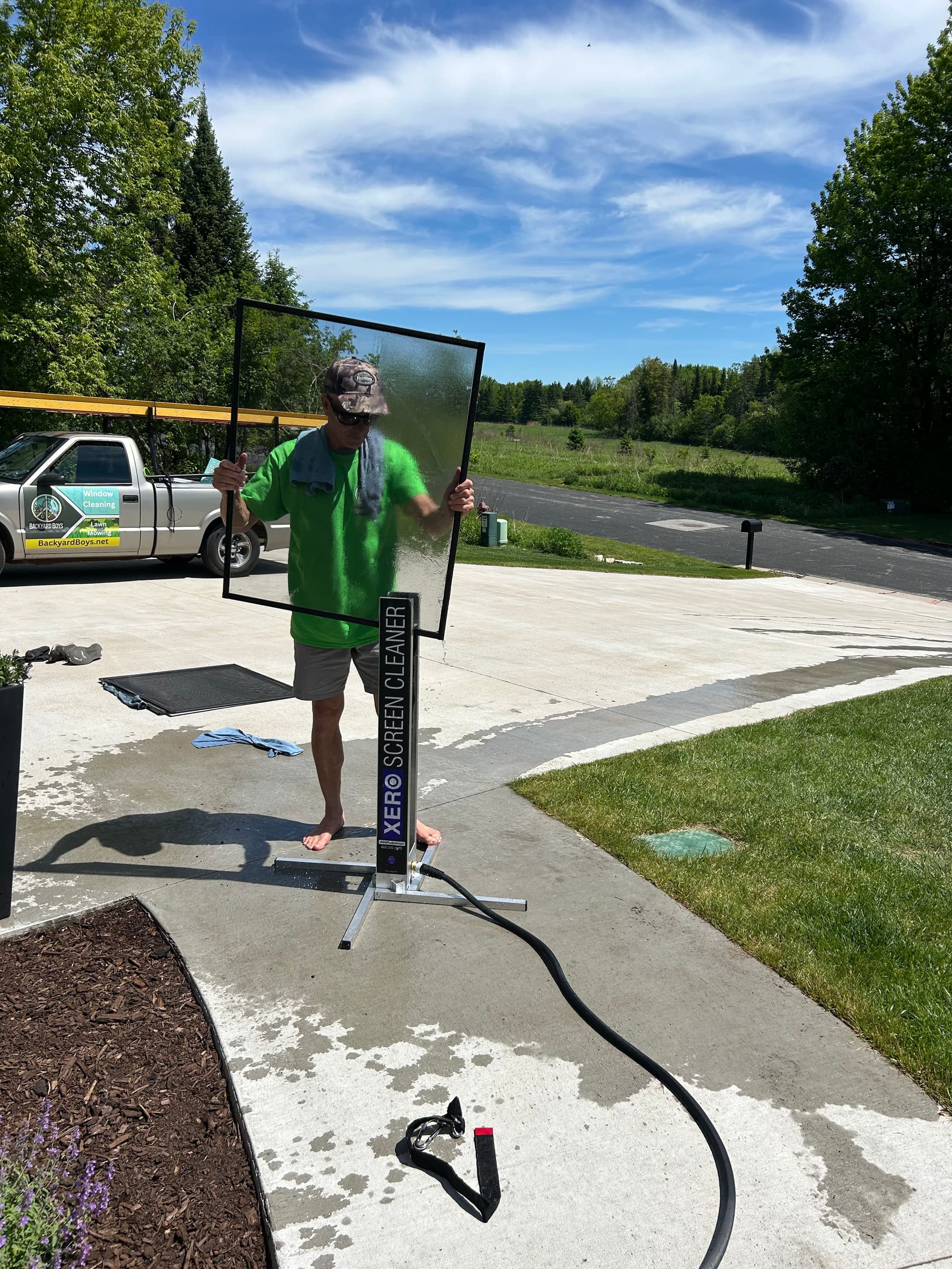 Gallery photos for Window Screen Cleaning That Actually Gets the Gunk Out: Image #1